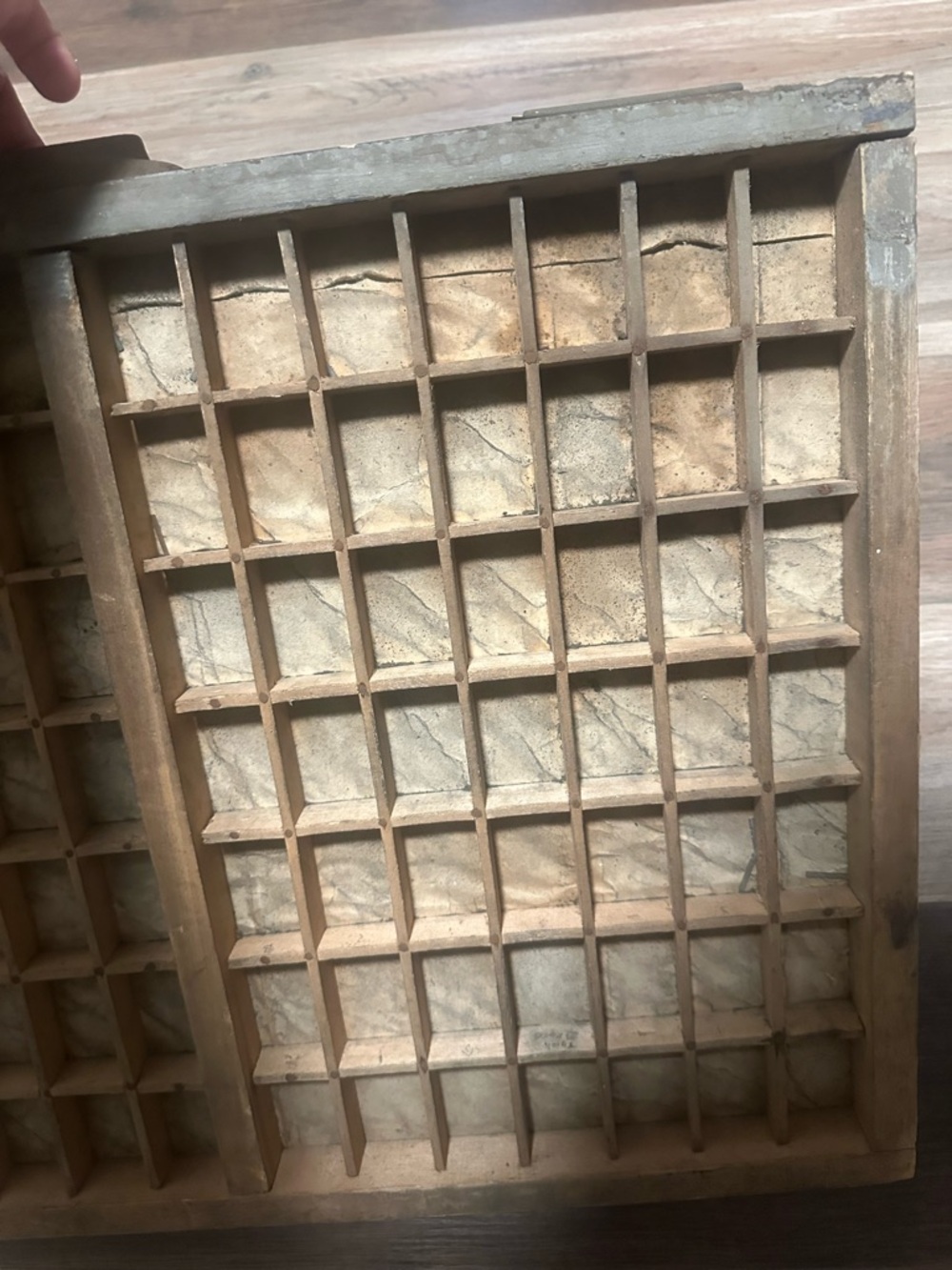 Antique printer tray for minis - Picture 2 of 6